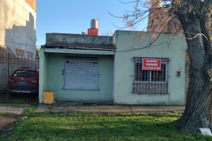 Casas Venta Sin datos Buenos Aires VENDO CASA EN LLAVALLOL,DUEÑO DIRECTO